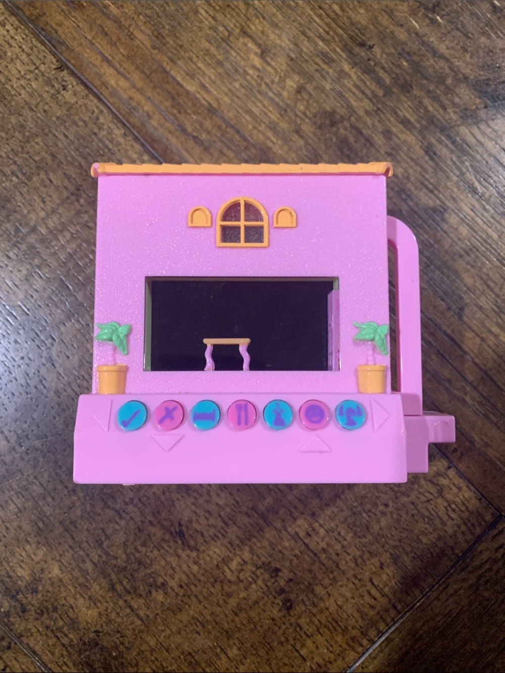 Pixel Chix (Loft -2005 edition) In perfect working condition!